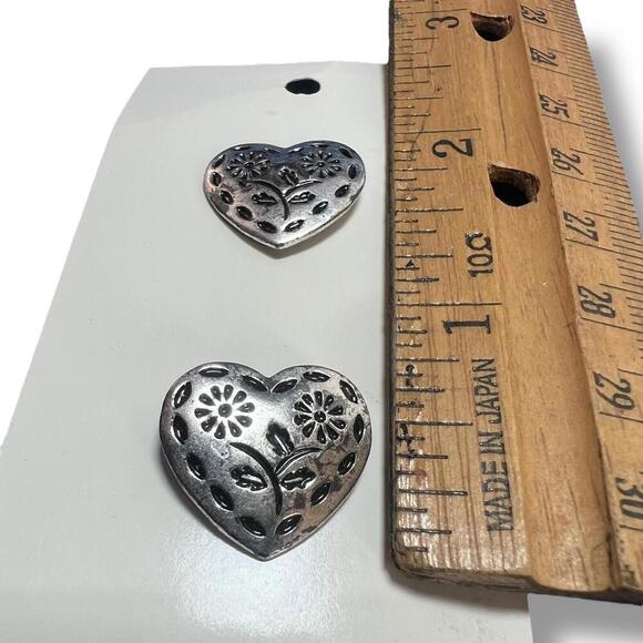 Vintage JBH Heart Shaped Metal Buttons โ Lot of 2 โ Floral Embossed Silver Tone - Picture 1 of 4